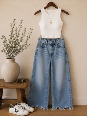 American Eagle Super High Rise Baggy Wide Leg Jeans | Size 0